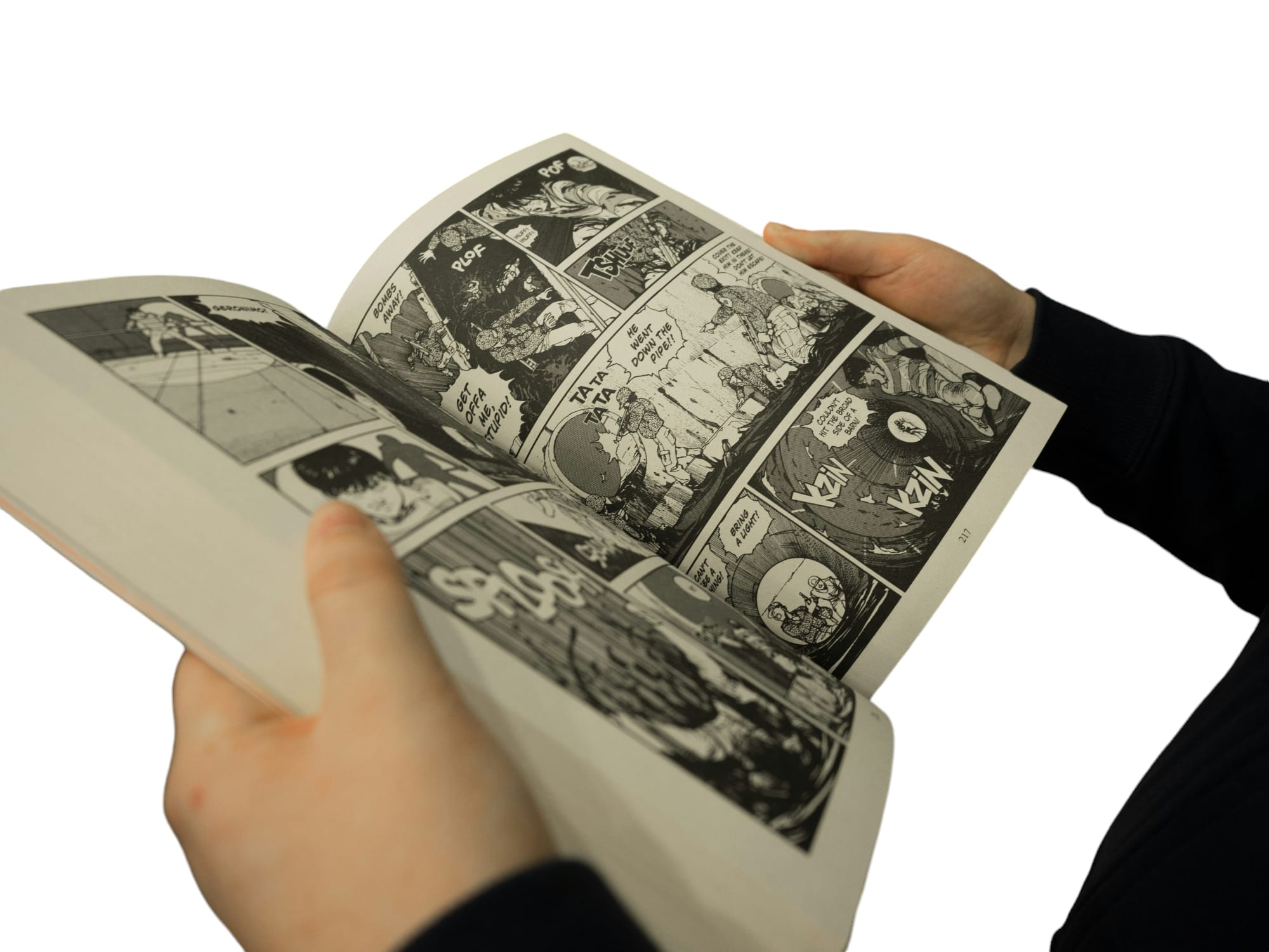 Manga imprimé pas cher avec reliure dos carré collé, finition premium.